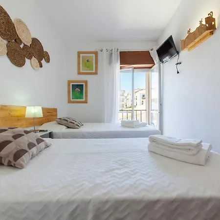 Guest house O - Sao Goncalo Central Lagos